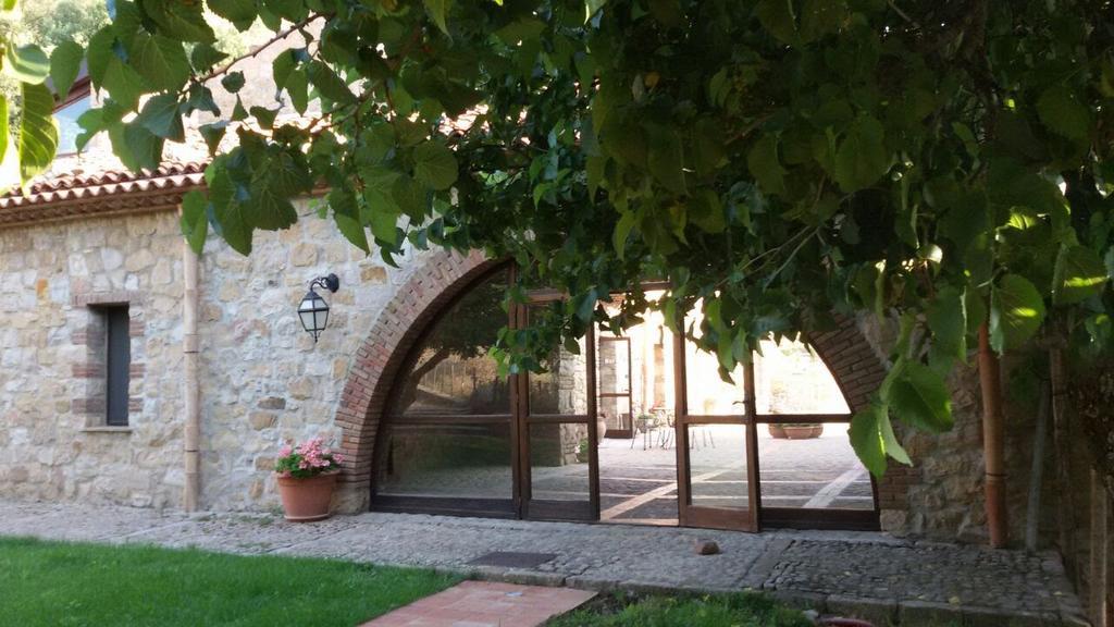 Masseria Rocca Di Gonato كاستلبونو المظهر الخارجي الصورة